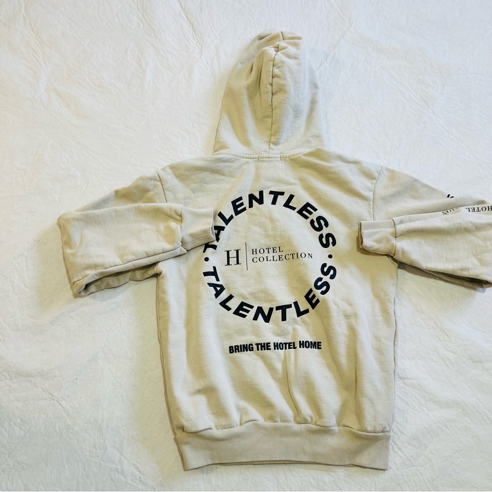 Talentless Heavyweight Size M Hoodie Sweatshirt The Hotel Collection Cream